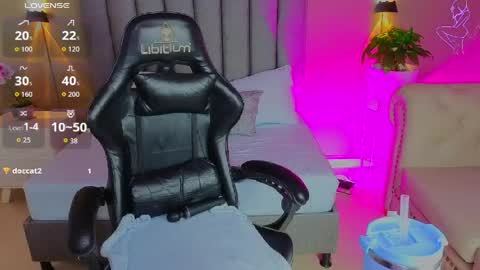 A N G E L I C A online show from May 11, 4:04 pm