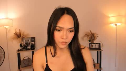 SweetAngelica online show from February 14, 7:00 am