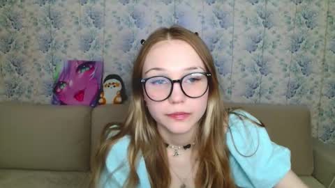 Mirele online show from April 2, 7:54 pm