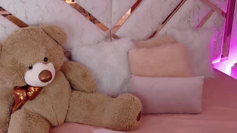 angeliepastori online show from January 23, 4:26 pm