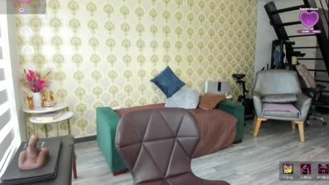 angelina_class_7 online show from April 5, 4:37 pm