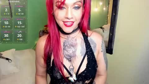 Snapshot of angelina_james_ chatting on February 9, 3:11 am Angelina  online show from February 9, 3:11 am