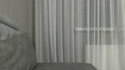 Angelina online show from September 27, 7:00 pm