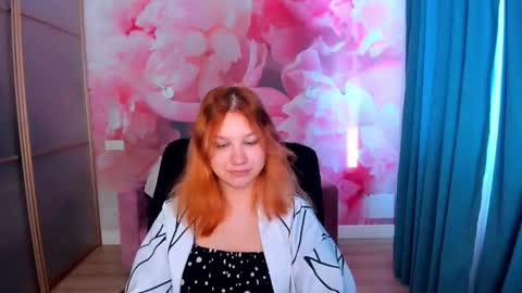 AngelinaLow online show from April 19, 5:30 am