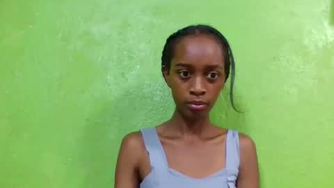 angeline221173 online show from March 18, 9:59 am