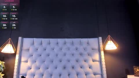 Angeline online show from October 22, 8:43 pm