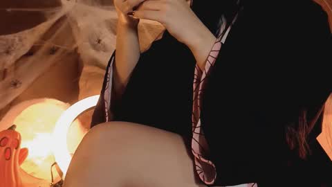 angelinepossy online show from October 31, 11:05 pm