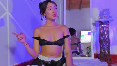 Snapshot of angelique_murphy chatting on February 5, 9:15 am Angelique Murphy online show from February 5, 9:15 am