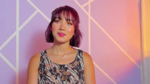 Snapshot of angelique_murphy chatting on October 17, 7:34 am Angelique Murphy online show from October 17, 7:34 am