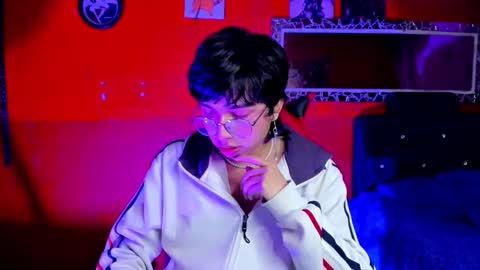 Snapshot of angellonfire chatting on February 11, 8:26 am Angel  online show from February 11, 8:26 am