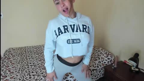 Angel online show from November 6, 1:03 pm