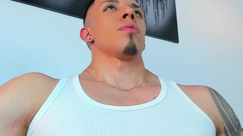 Angelo Varek online show from April 22, 3:24 am