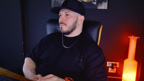 BlackWolf online show from February 4, 11:38 am