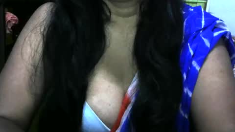 Snapshot of angelpriya555 chatting on December 1, 5:15 pm angelpriya555 online show from December 1, 5:15 pm