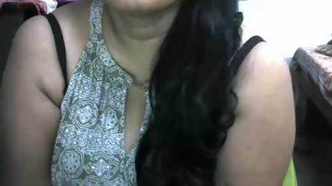 Snapshot of angelpriya555 chatting on September 29, 7:46 pm angelpriya555 online show from September 29, 7:46 pm