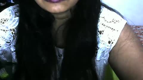 Snapshot of angelpriya555 chatting on December 5, 5:12 pm angelpriya555 online show from December 5, 5:12 pm