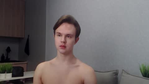 Angel online show from March 17, 10:09 am