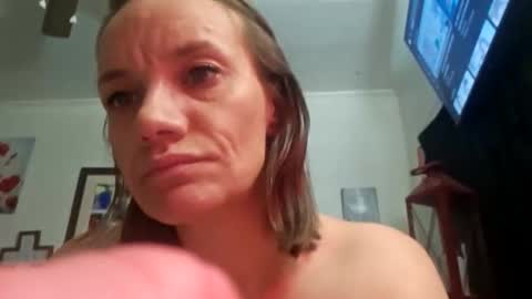 angelvanderpool71 online show from January 14, 1:30 pm