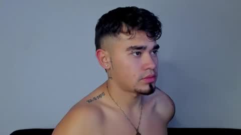 Angel Fox online show from November 30, 10:11 am