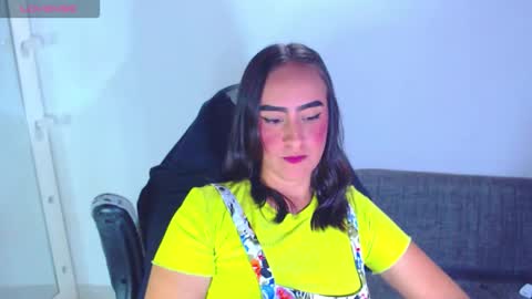 IG angie dreamgirl01 online show from December 14, 2:40 am