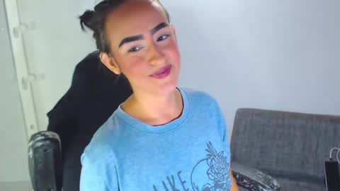 IG angie dreamgirl01 online show from November 14, 11:17 pm