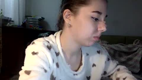 Angel Cute online show from April 21, 2:51 am