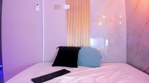 Angie online show from January 19, 12:26 pm