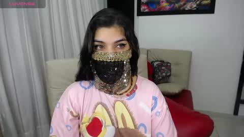 Anissa online show from July 31, 4:35 am