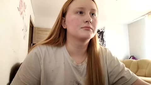 Snapshot of anika_lipps chatting on October 13, 12:51 pm Anika online show from October 13, 12:51 pm