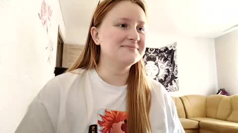 Snapshot of anika_lipps chatting on September 23, 2:33 pm Anika online show from September 23, 2:33 pm