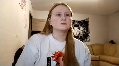 Snapshot of anika_lipps chatting on September 26, 1:35 am Anika online show from September 26, 1:35 am