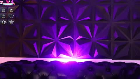 Lauren Anika online show from November 3, 3:51 am