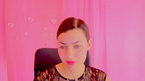 Anni online show from April 4, 5:25 am