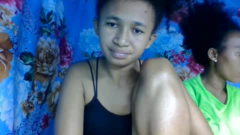 anitaazzh online show from June 17, 2:27 am