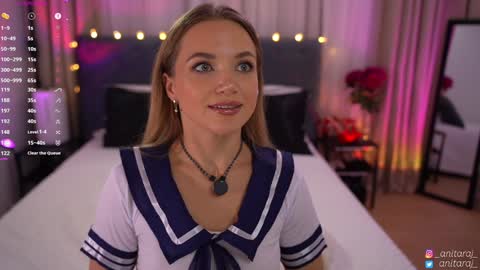 Im Anita thumb up me please its important online show from October 14, 10:13 pm