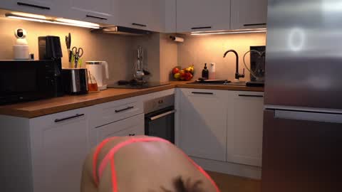 Im Anita thumb up me please its important online show from March 29, 7:37 pm