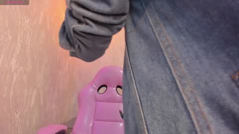 Anna online show from January 25, 1:41 pm