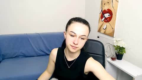 anna_sia_ online show from March 24, 12:11 pm