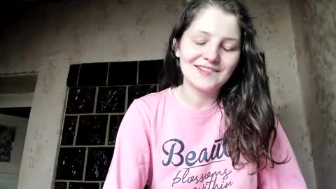Snapshot of annaahcharm chatting on December 7, 5:54 am annaahcharm online show from December 7, 5:54 am