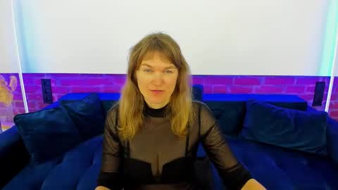 Annabel online show from November 30, 7:15 am