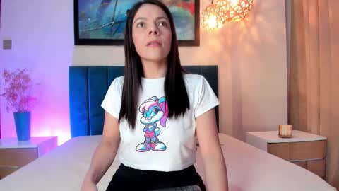 AnnaBrooks online show from February 4, 12:03 am