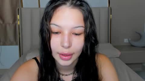 Anna online show from November 20, 12:20 am