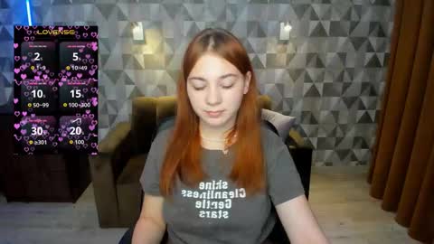 Anna online show from November 15, 1:56 pm