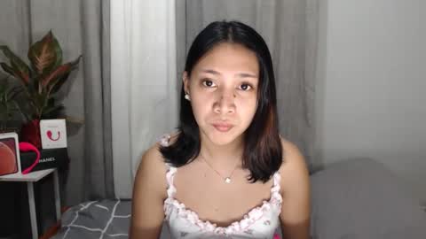 annie online show from February 13, 3:54 am