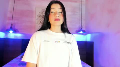 Anne online show from November 29, 3:47 am