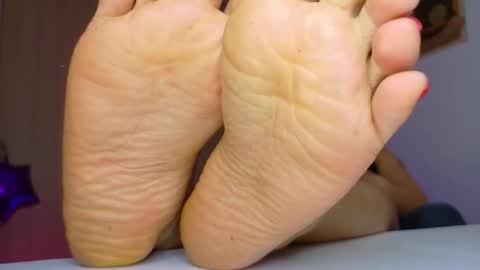 ANGEL  independent model  online show from February 4, 6:50 am