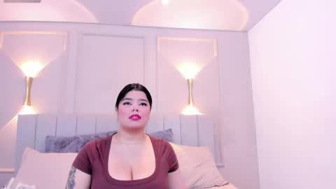 annie_20_ online show from January 15, 12:03 pm