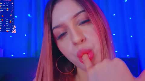 annie online show from December 13, 8:59 pm