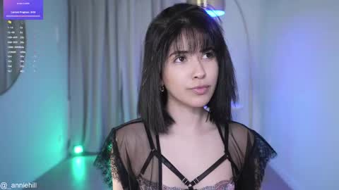 anniehillofficial_ online show from February 26, 9:09 pm