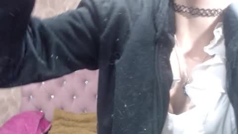 Annie online show from September 30, 5:45 pm